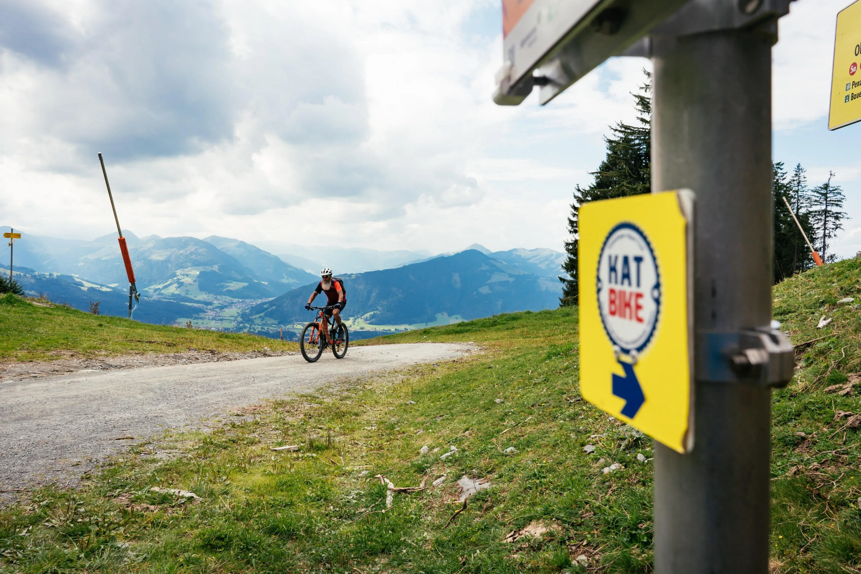 Du suchst einen Radverleih in St. Johann in Tirol?